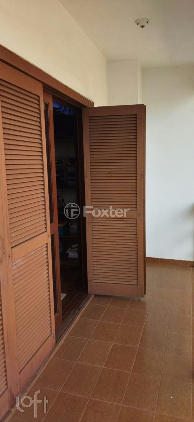 Casa à venda com 7 quartos, 270m² - Foto 13