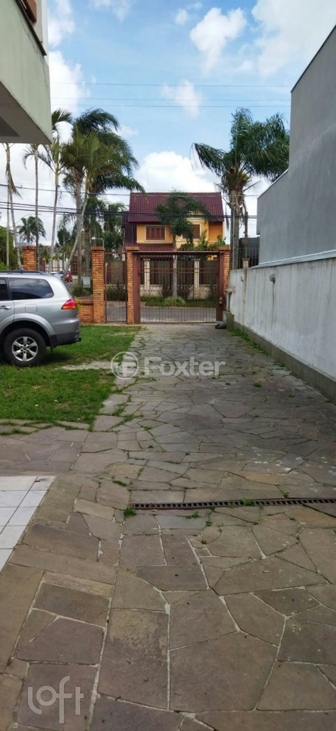 Casa à venda com 7 quartos, 270m² - Foto 2