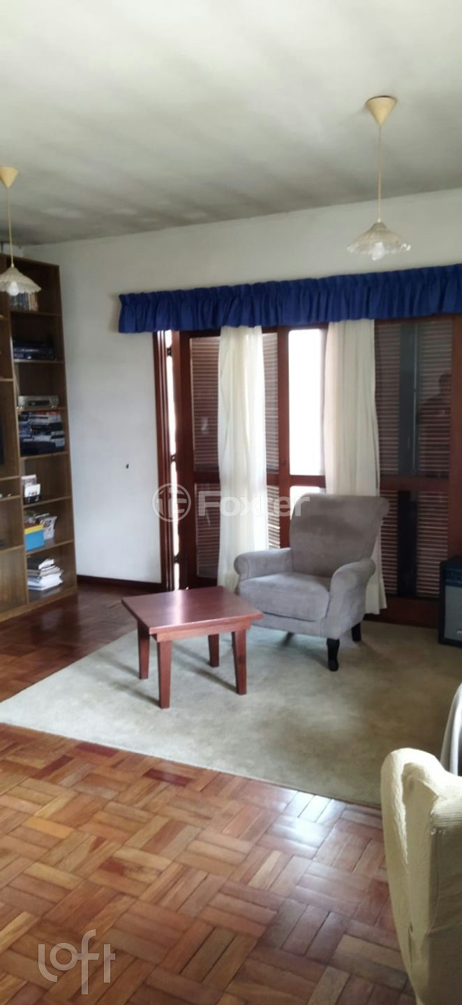 Casa à venda com 7 quartos, 270m² - Foto 4