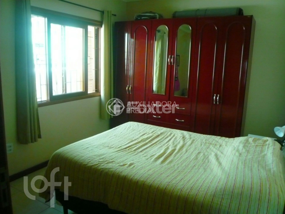 Casa à venda com 4 quartos, 102m² - Foto 12