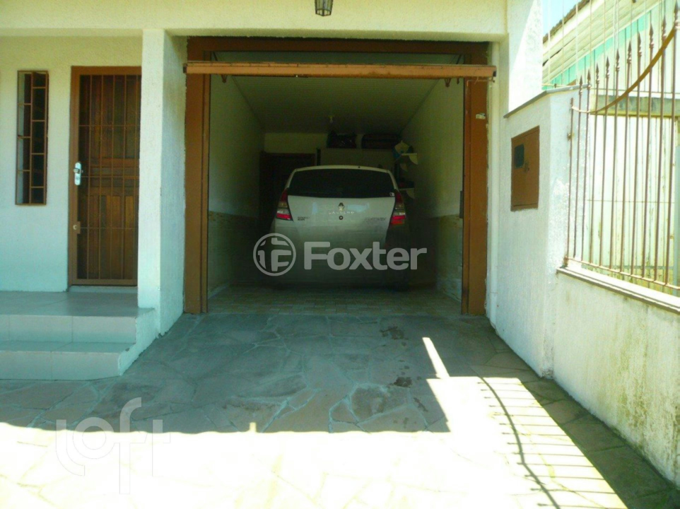 Casa à venda com 4 quartos, 102m² - Foto 36