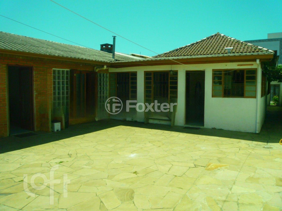 Casa à venda com 4 quartos, 102m² - Foto 32