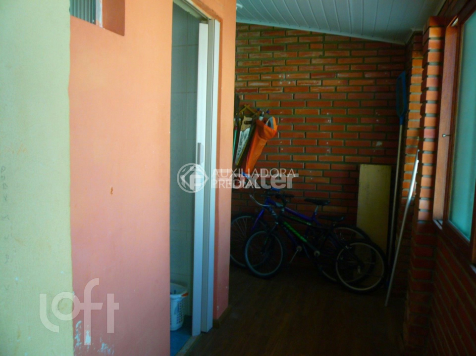 Casa à venda com 4 quartos, 102m² - Foto 30