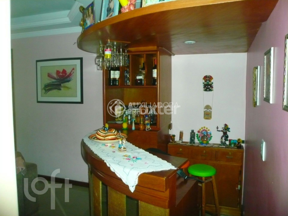 Casa à venda com 4 quartos, 102m² - Foto 3