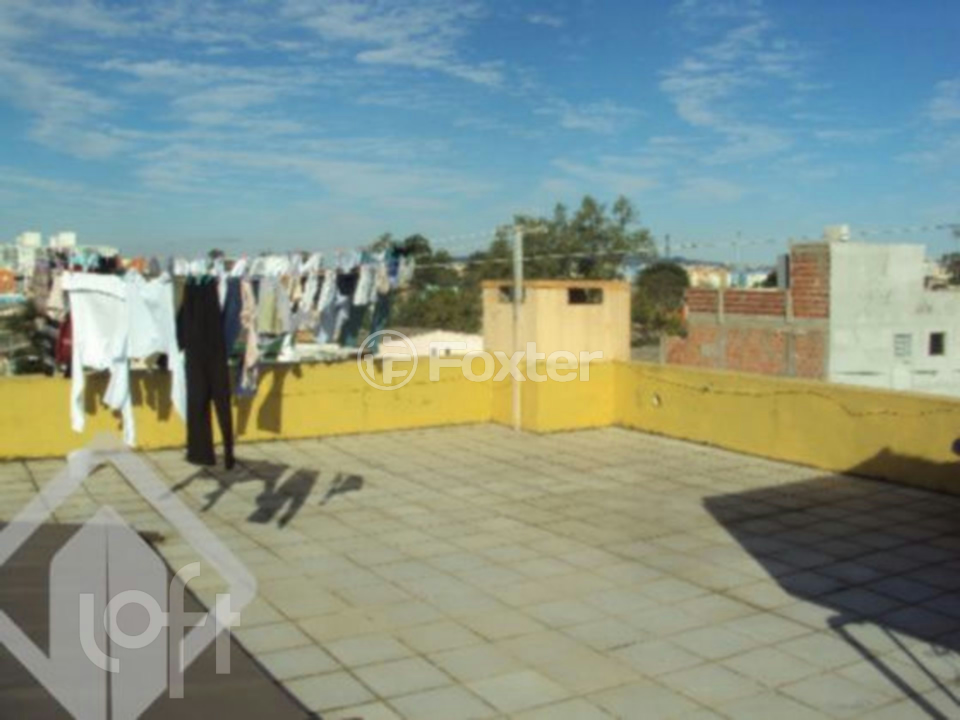 Casa à venda com 3 quartos, 226m² - Foto 17