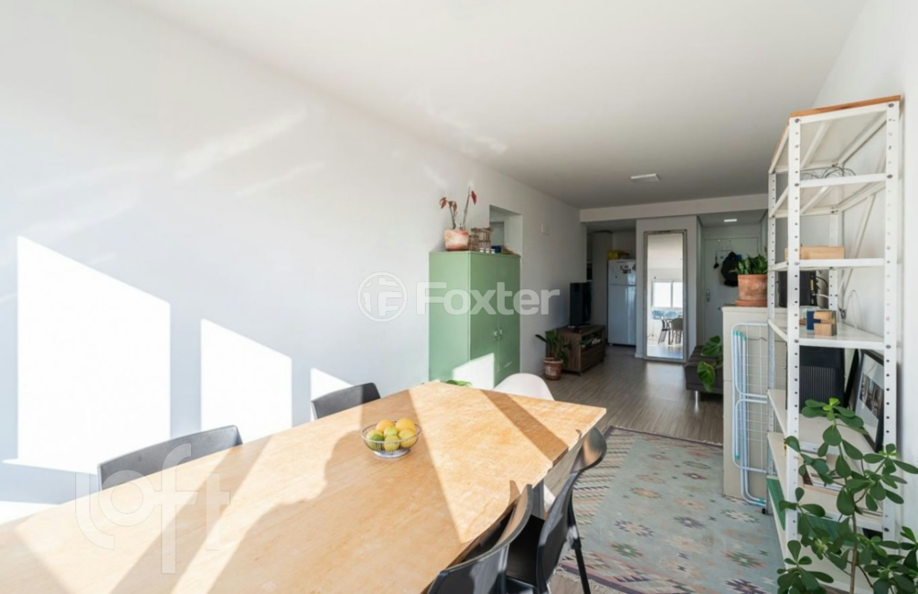 Apartamento à venda com 2 quartos, 70m² - Foto 6
