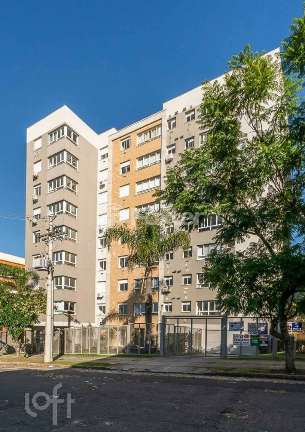 Apartamento à venda com 2 quartos, 70m² - Foto 2
