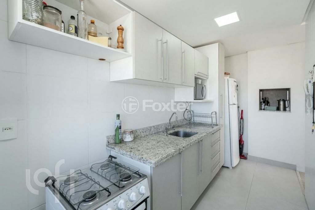 Apartamento à venda com 2 quartos, 70m² - Foto 11