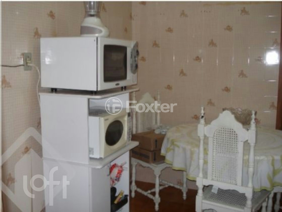 Apartamento à venda com 2 quartos, 75m² - Foto 9