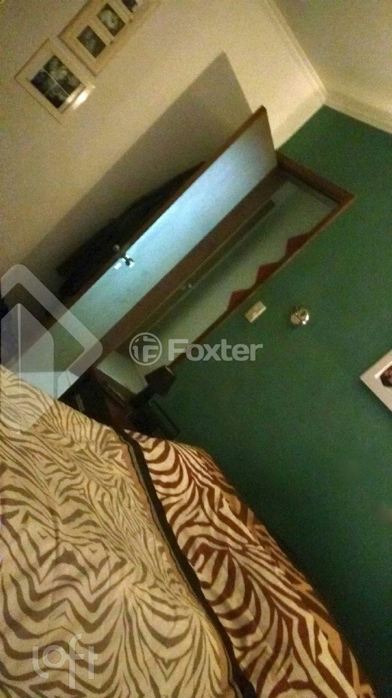 Apartamento à venda com 2 quartos, 70m² - Foto 5