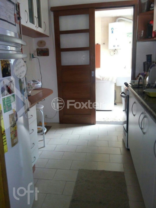 Apartamento à venda com 2 quartos, 70m² - Foto 7