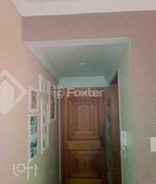 Apartamento à venda com 2 quartos, 70m² - Foto 3