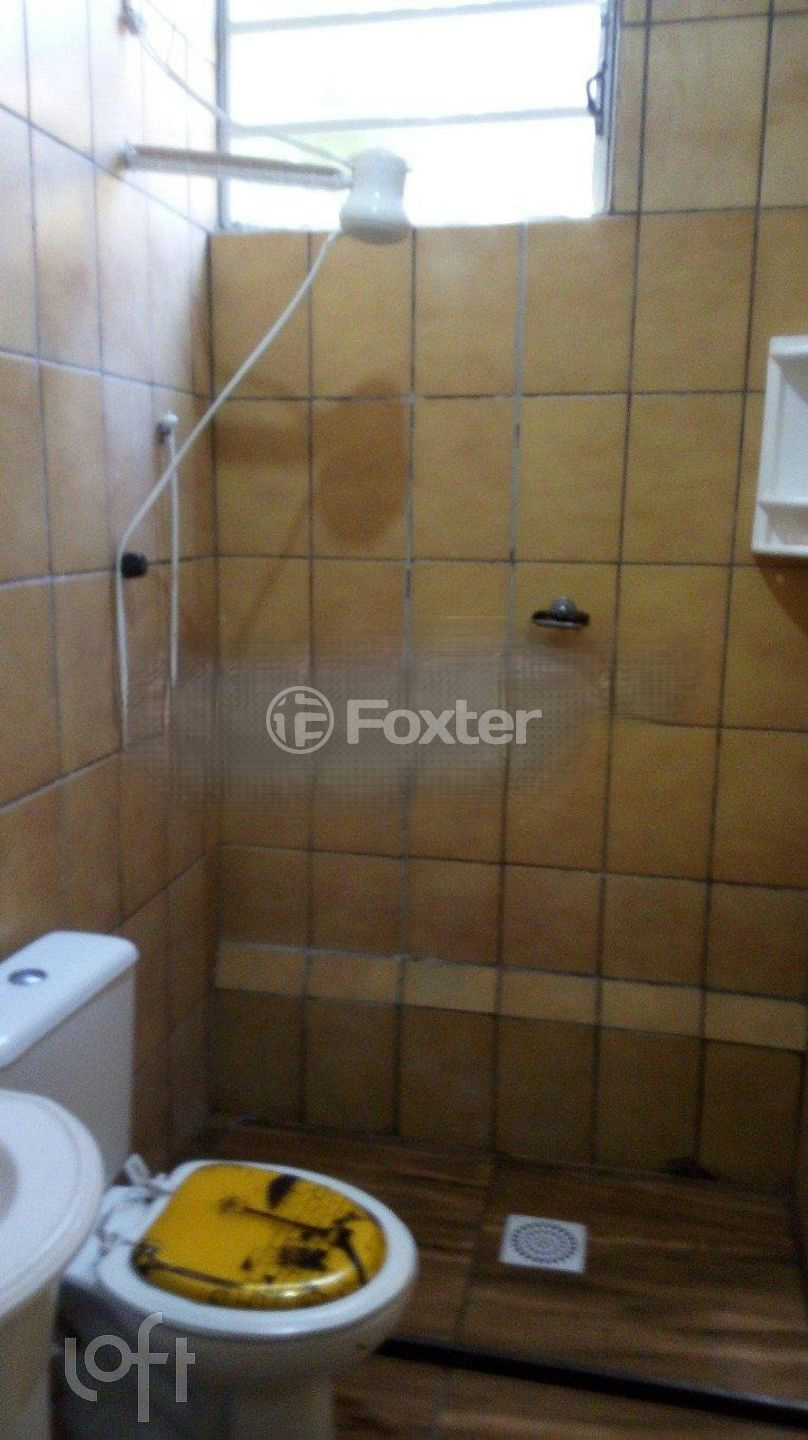 Casa à venda com 3 quartos, 60m² - Foto 8