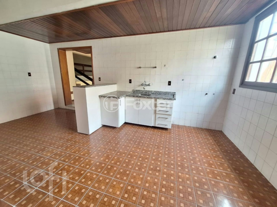 Casa à venda com 3 quartos, 283m² - Foto 3