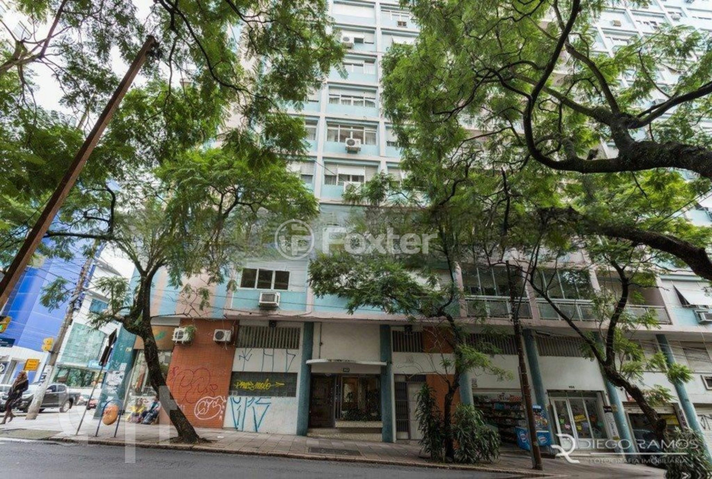 Apartamento à venda com 3 quartos, 139m² - Foto 21