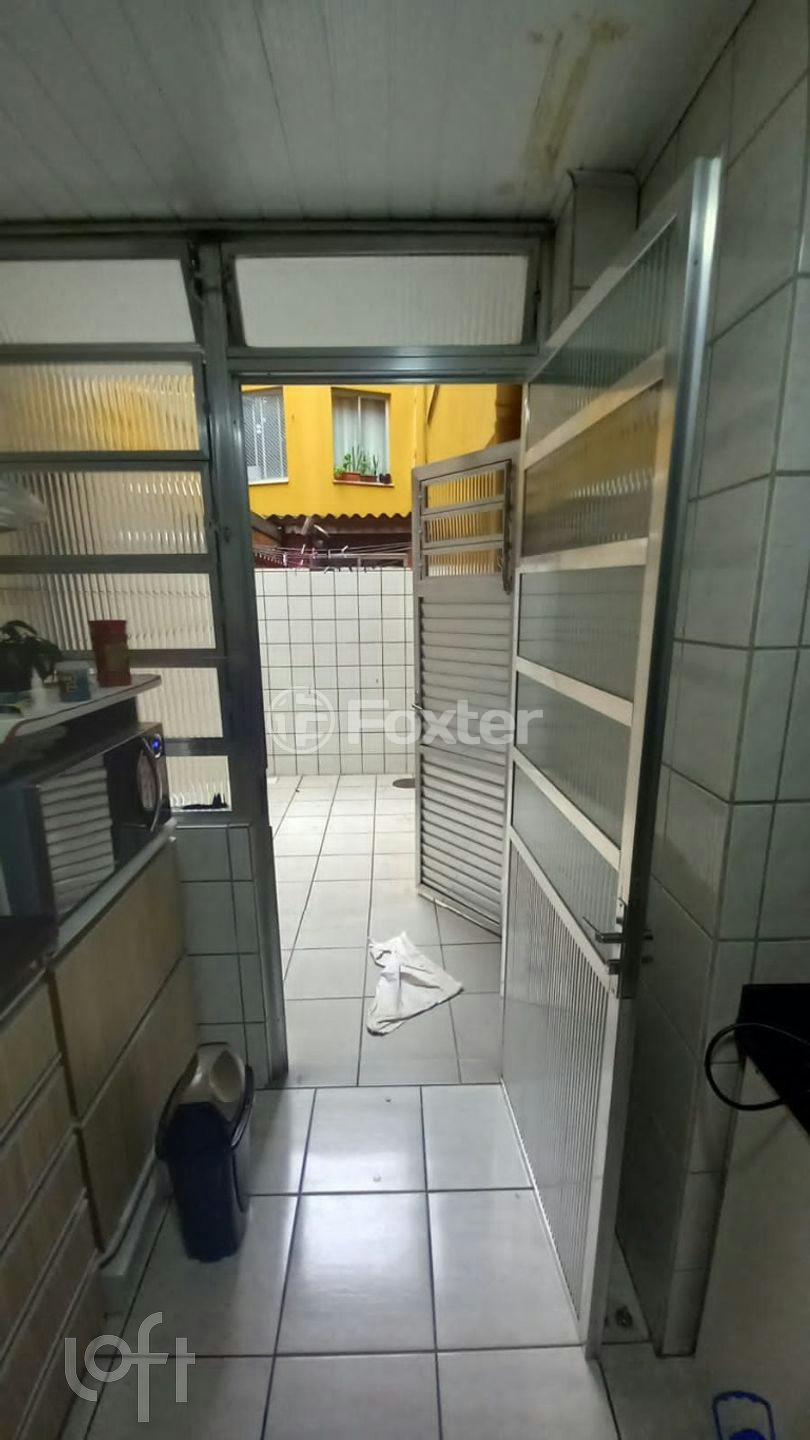 Apartamento à venda com 2 quartos, 72m² - Foto 11