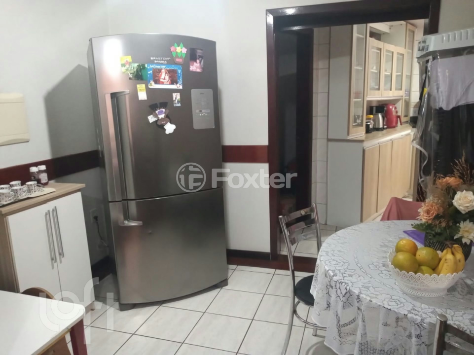 Apartamento à venda com 2 quartos, 72m² - Foto 1