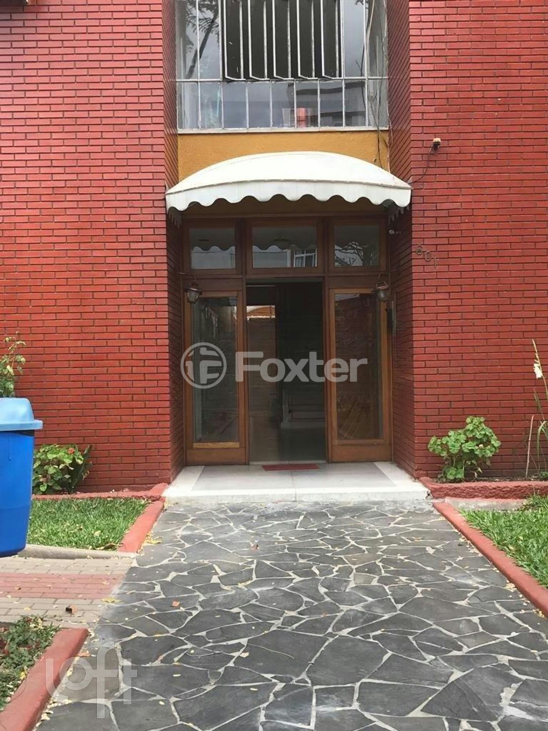 Apartamento à venda com 2 quartos, 72m² - Foto 3