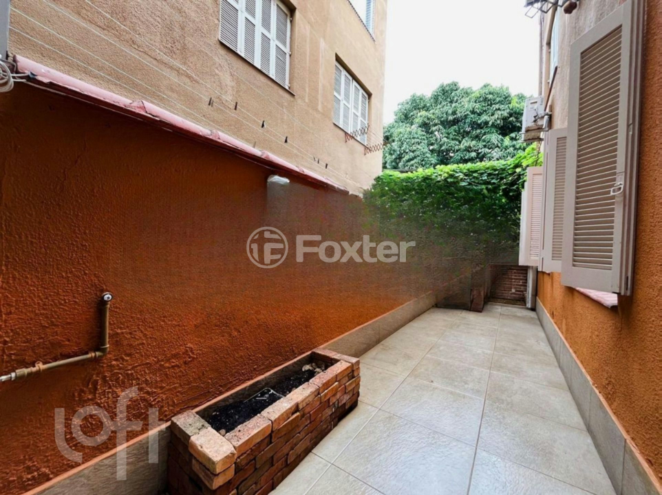 Apartamento à venda com 2 quartos, 61m² - Foto 1