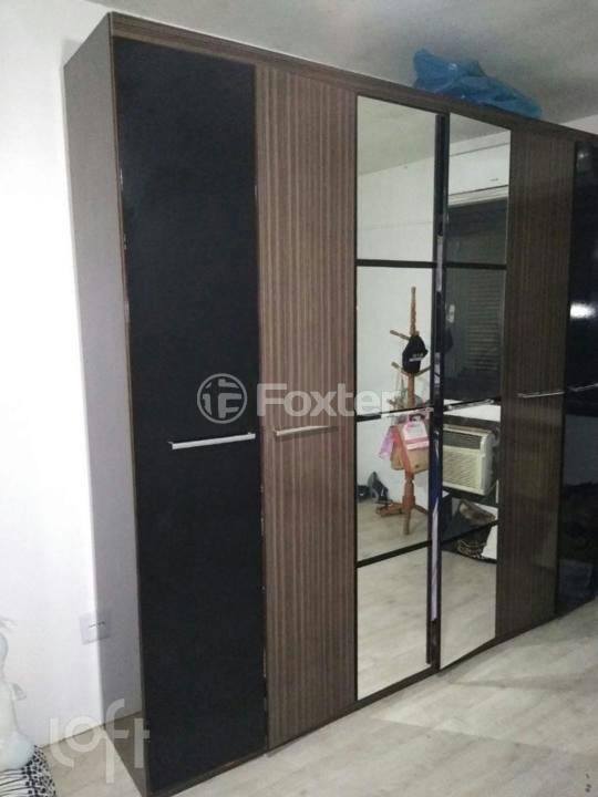 Casa à venda com 4 quartos, 225m² - Foto 12