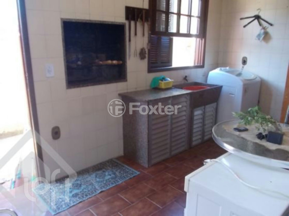 Casa à venda com 3 quartos, 207m² - Foto 8