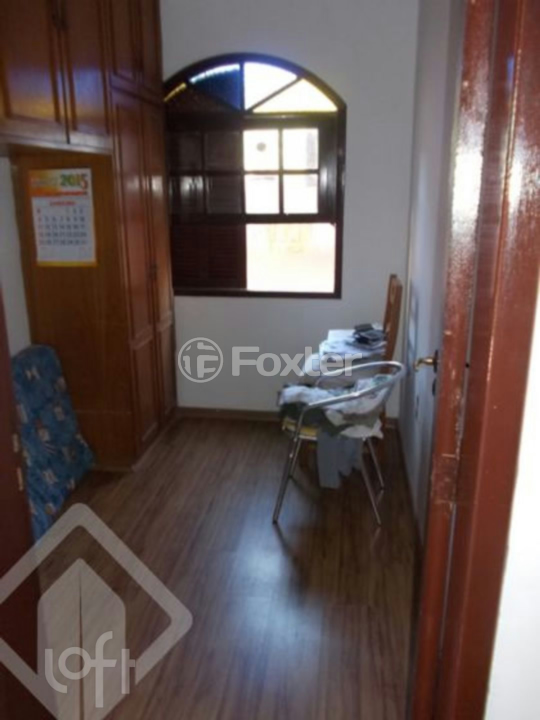 Casa à venda com 3 quartos, 207m² - Foto 3
