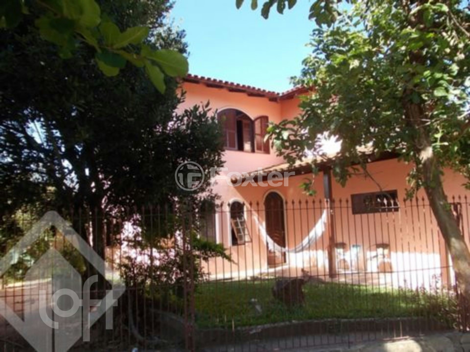 Casa à venda com 3 quartos, 207m² - Foto 2