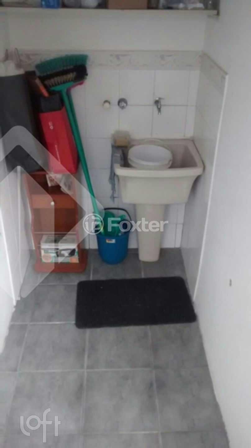 Apartamento à venda com 2 quartos, 58m² - Foto 4