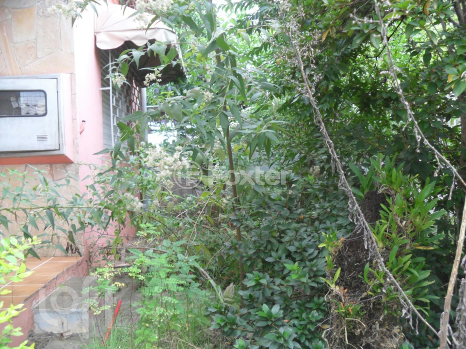 Casa à venda com 2 quartos, 144m² - Foto 2