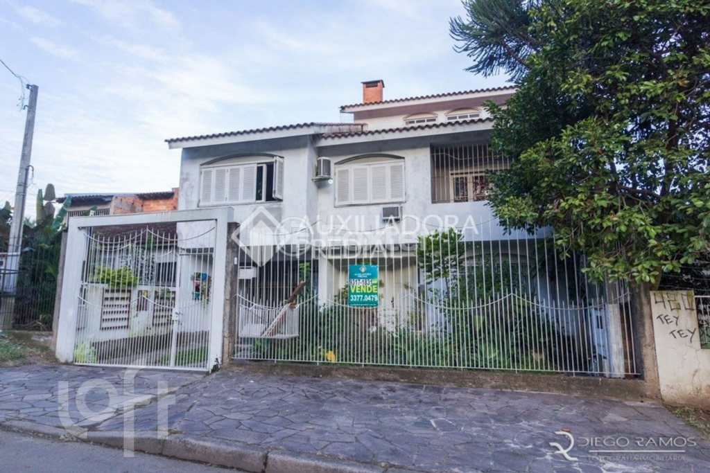 Casa à venda com 4 quartos, 220m² - Foto 39