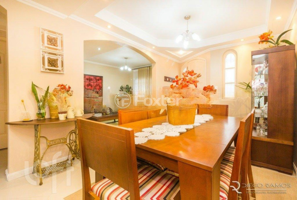 Casa à venda com 4 quartos, 220m² - Foto 40