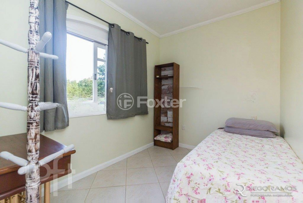 Casa à venda com 4 quartos, 220m² - Foto 14