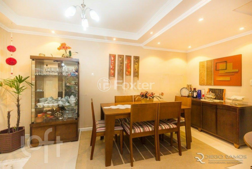 Casa à venda com 4 quartos, 220m² - Foto 6