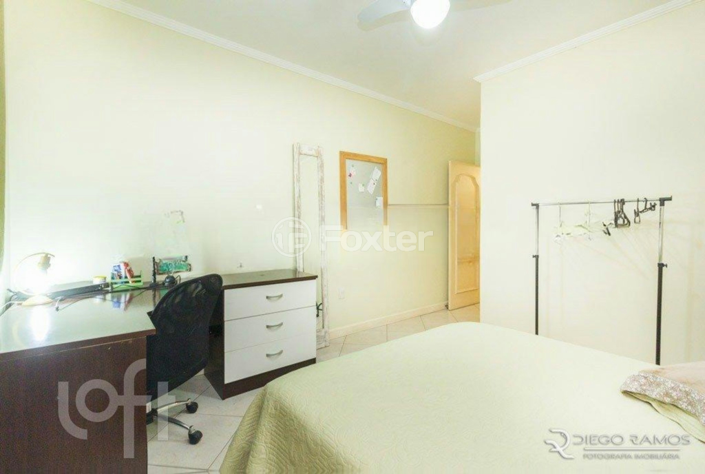 Casa à venda com 4 quartos, 220m² - Foto 20