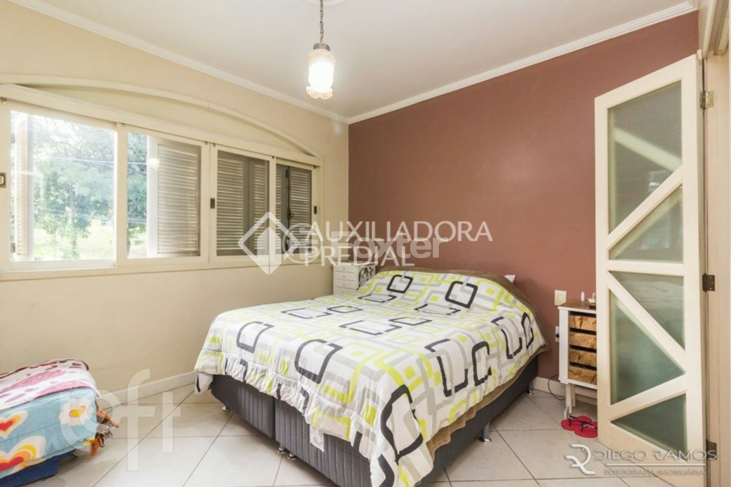 Casa à venda com 4 quartos, 220m² - Foto 22