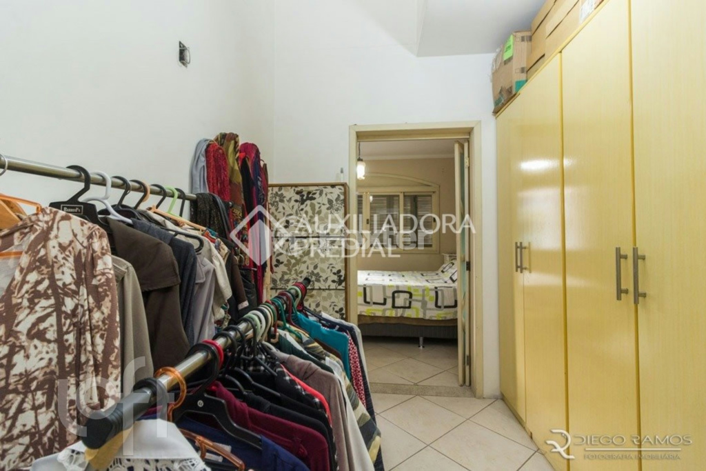 Casa à venda com 4 quartos, 220m² - Foto 27