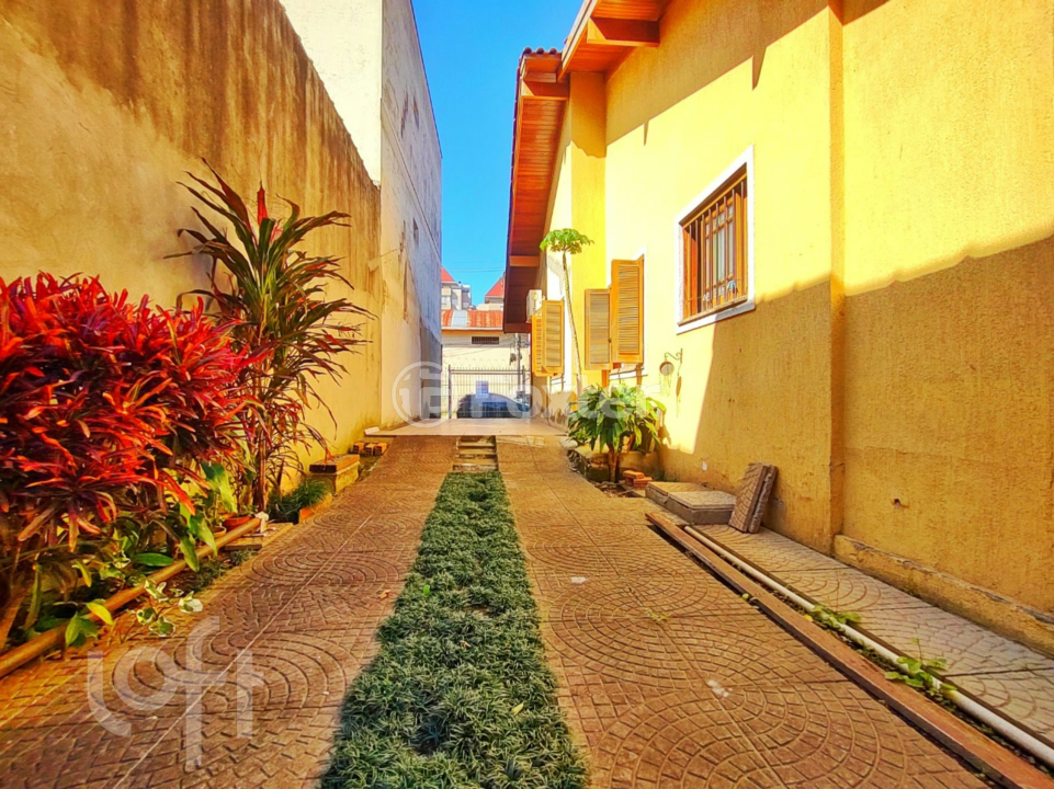 Casa à venda com 3 quartos, 99m² - Foto 24