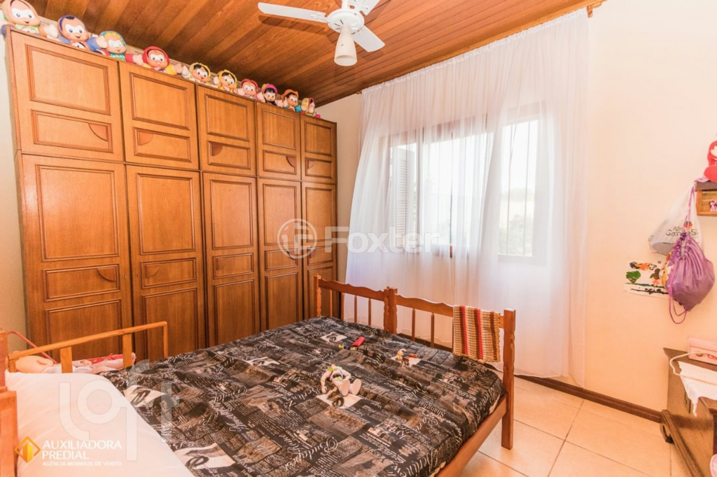 Casa à venda com 4 quartos, 173m² - Foto 4