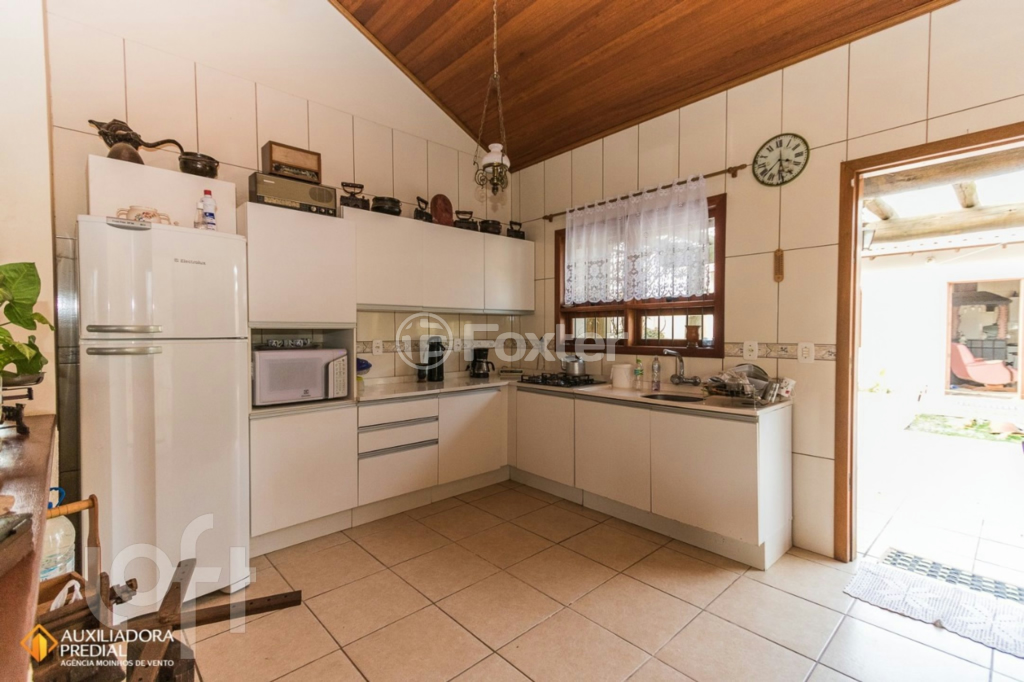 Casa à venda com 4 quartos, 173m² - Foto 9