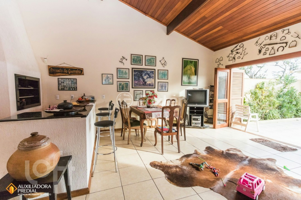 Casa à venda com 4 quartos, 173m² - Foto 13