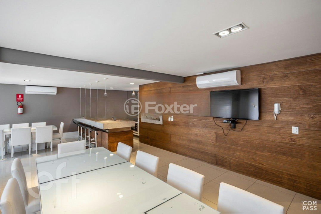 Apartamento à venda com 2 quartos, 75m² - Foto 34