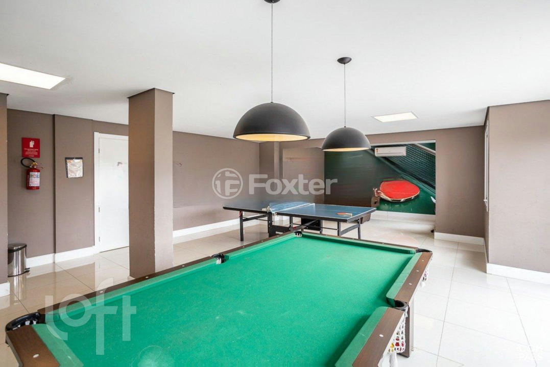 Apartamento à venda com 2 quartos, 75m² - Foto 35