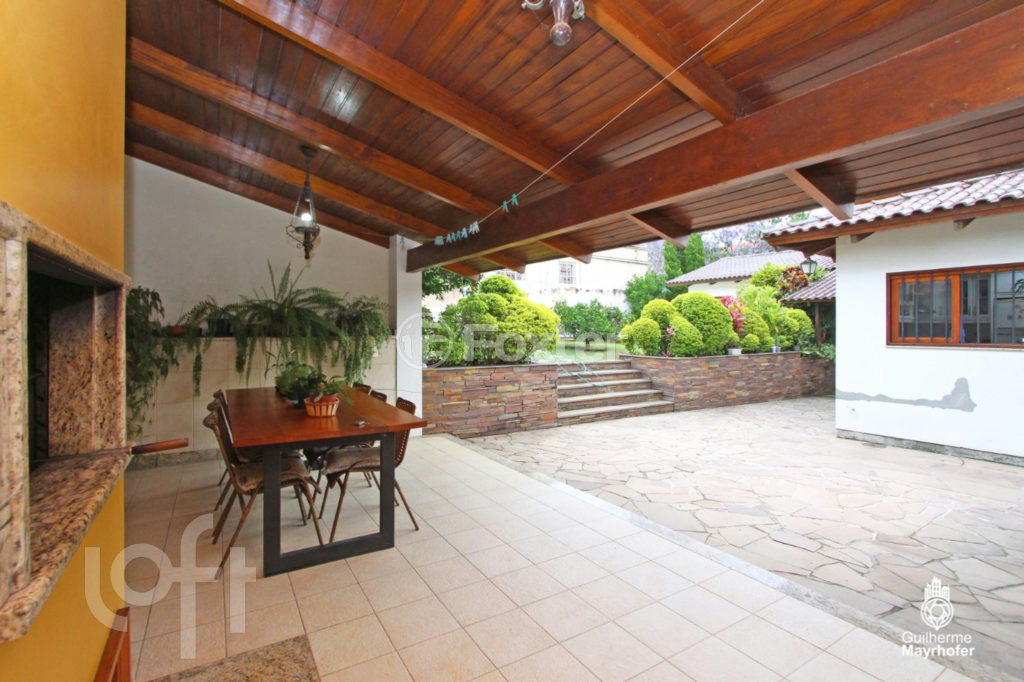 Casa à venda com 3 quartos, 312m² - Foto 5