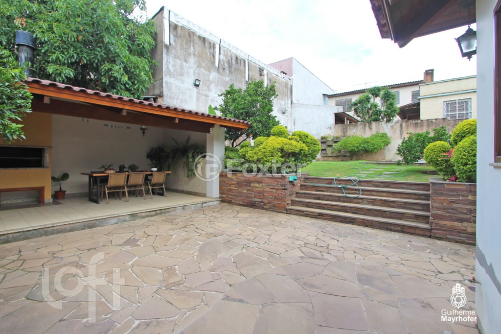 Casa à venda com 3 quartos, 312m² - Foto 6