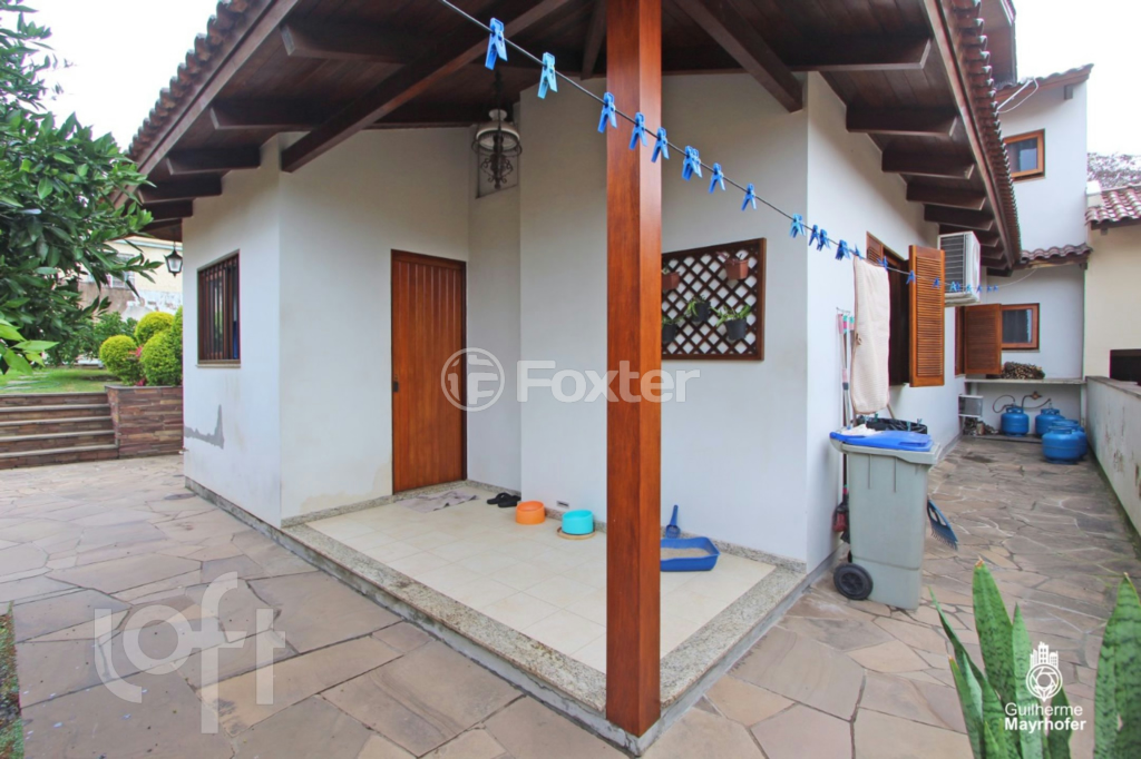 Casa à venda com 3 quartos, 312m² - Foto 42