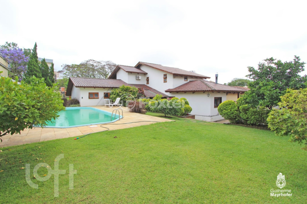 Casa à venda com 3 quartos, 312m² - Foto 4