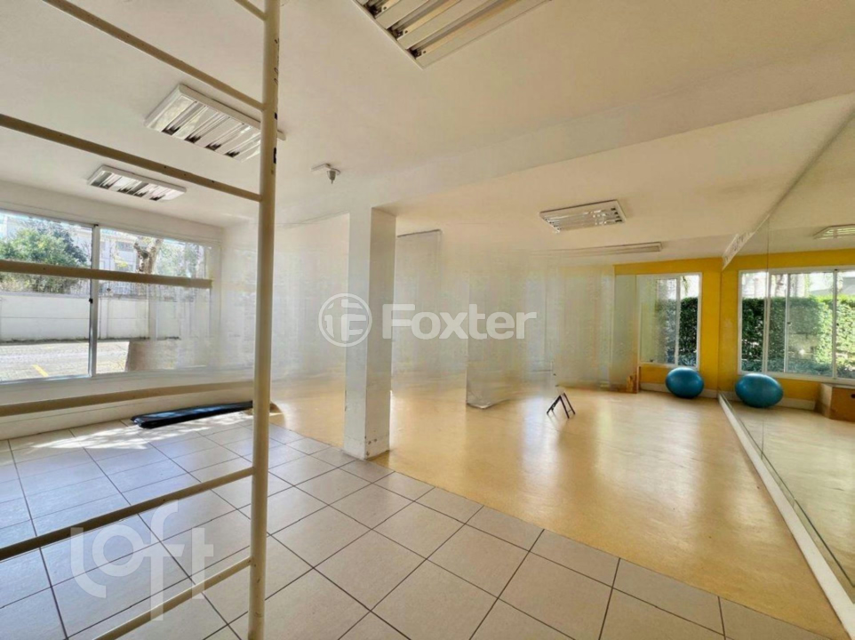 Apartamento à venda com 3 quartos, 68m² - Foto 21