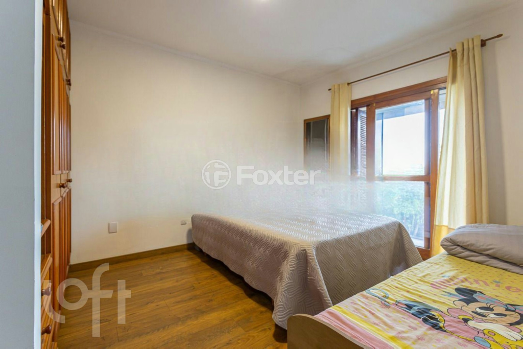 Casa à venda com 5 quartos, 283m² - Foto 9
