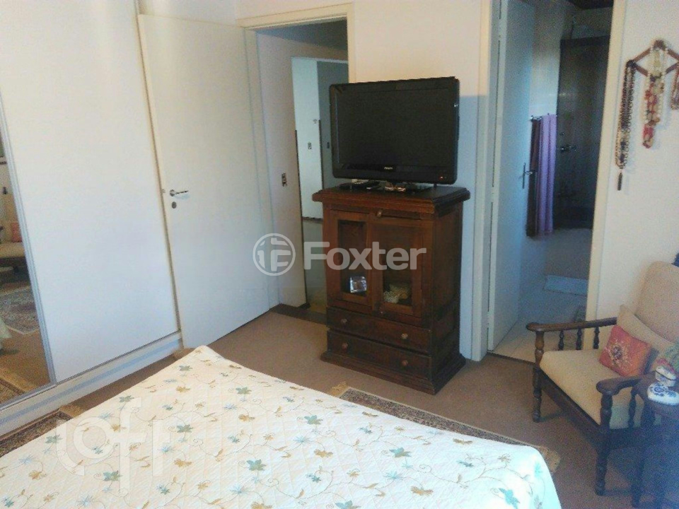 Casa à venda com 3 quartos, 300m² - Foto 35