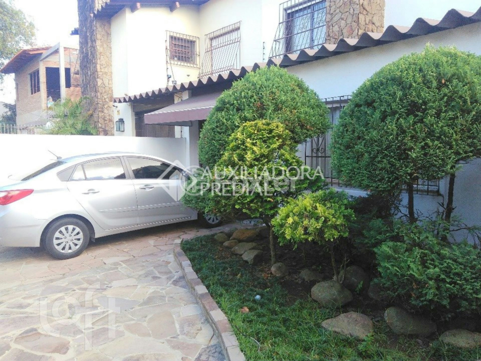 Casa à venda com 3 quartos, 300m² - Foto 5